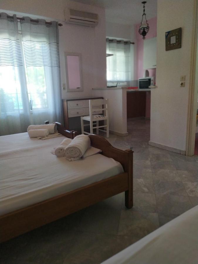 Grivas Apartments Sívota Zewnętrze zdjęcie