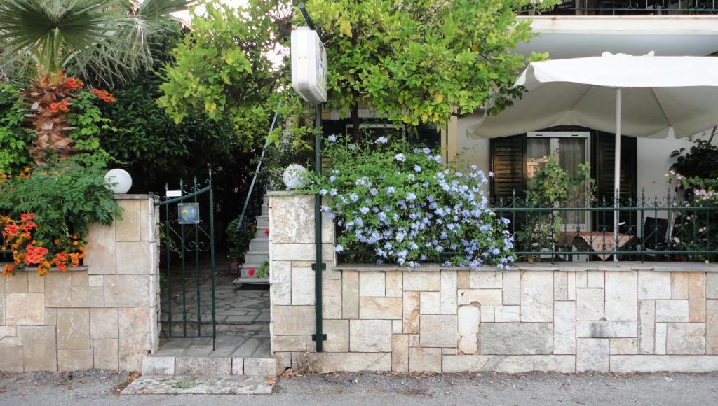 Grivas Apartments Sívota Zewnętrze zdjęcie
